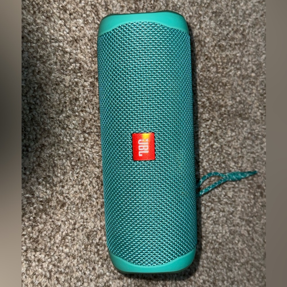 JBL Blue Portable Speaker with Cylindrical Design
